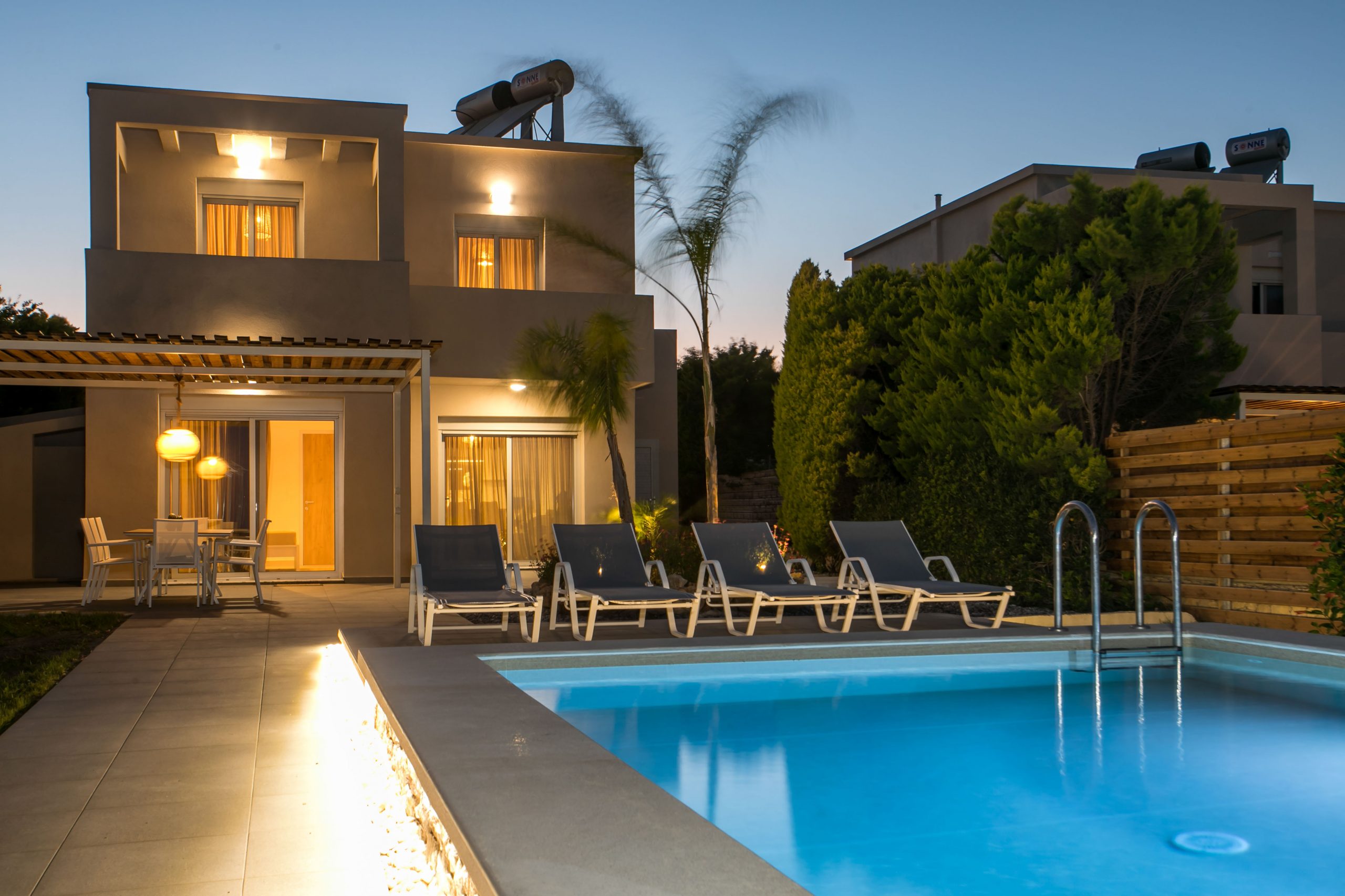 Photo 24-06-2022, 21 42 52